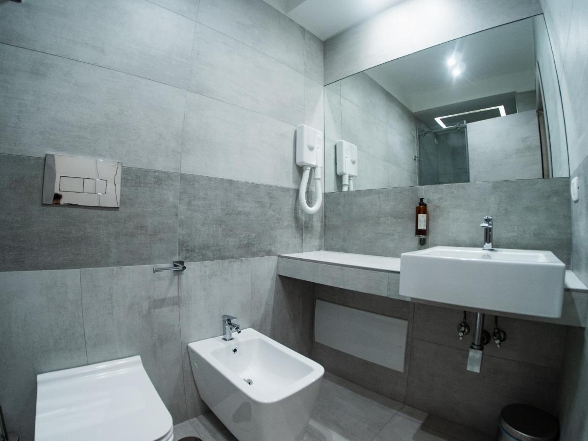 Prestige Chiaia Hotel